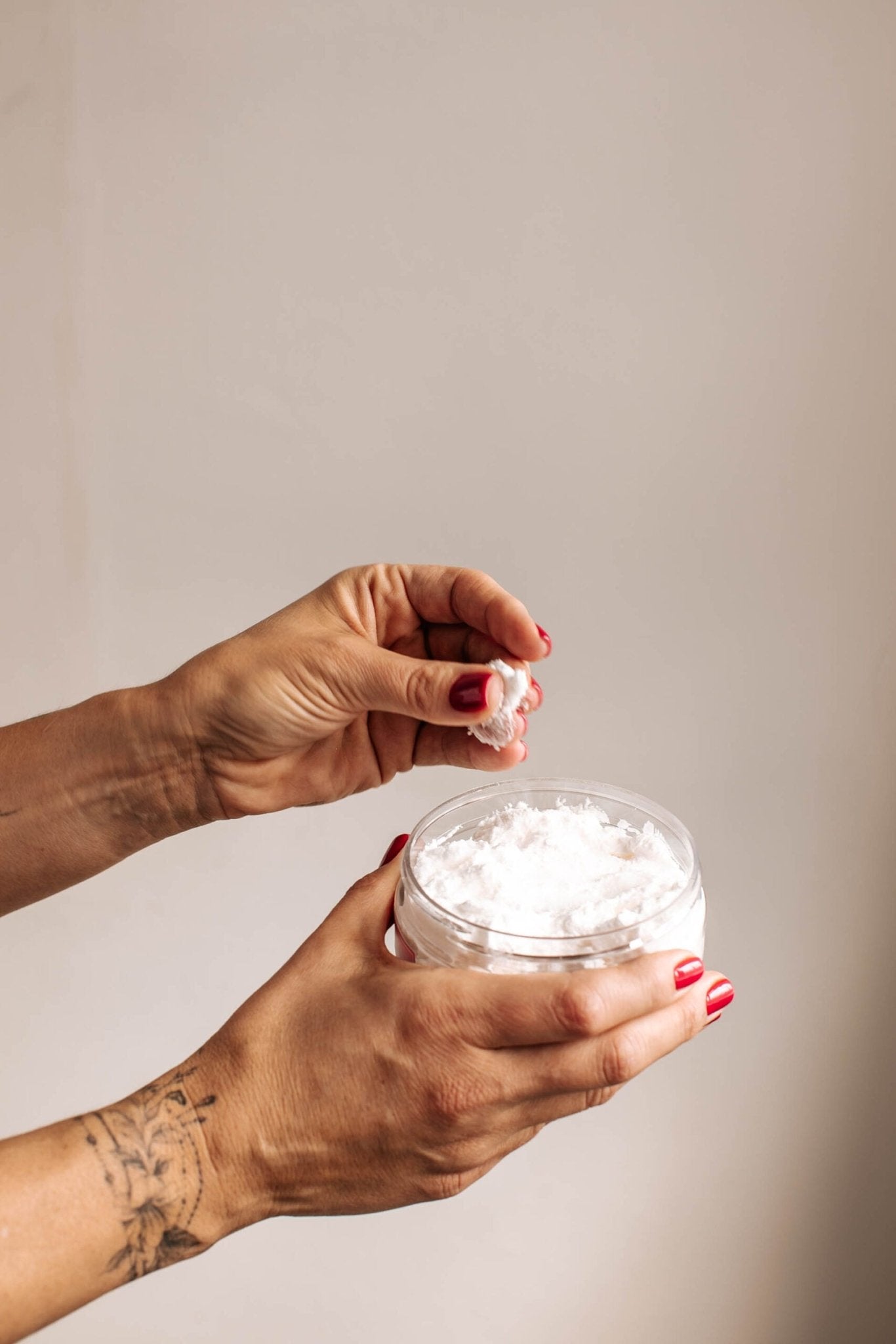 Exfoliating Shower Cream - Jolz Eco