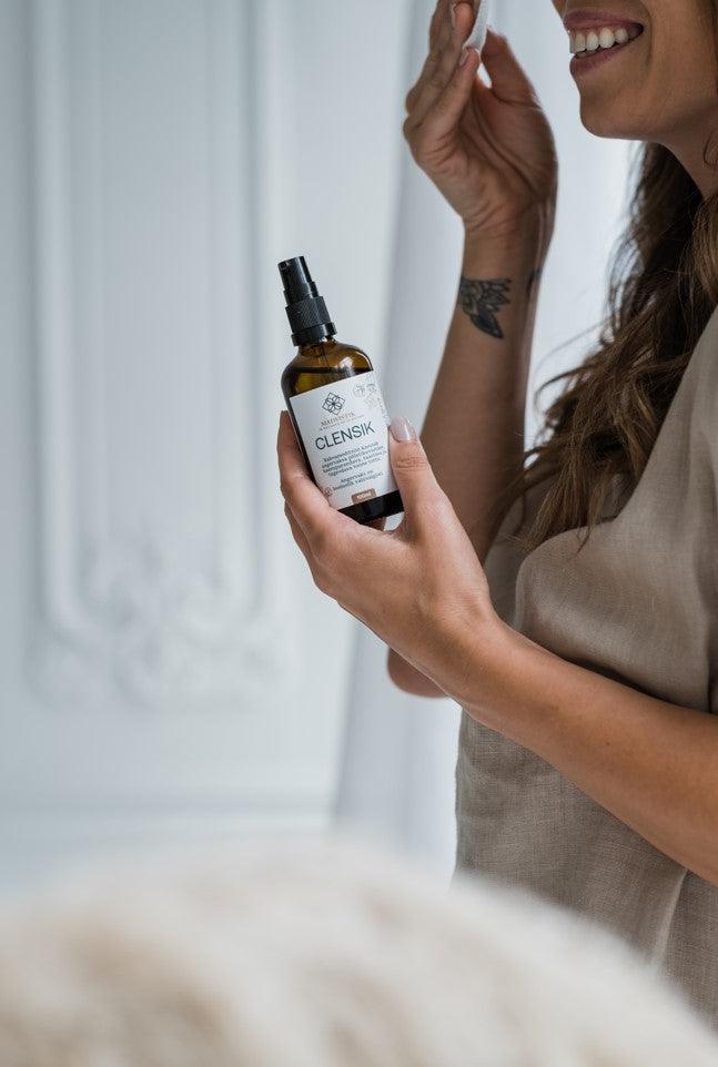 CLENSIK Make - up Removal Oil with Local Herbs 100ml - Jolz Eco